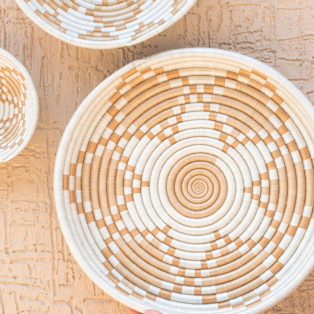 Neri Woven Bowls: White & Tea / Medium Bowl