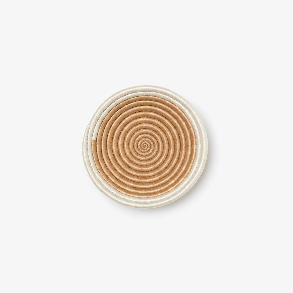 Aura Woven Bowls: Tea with Teal / Medium