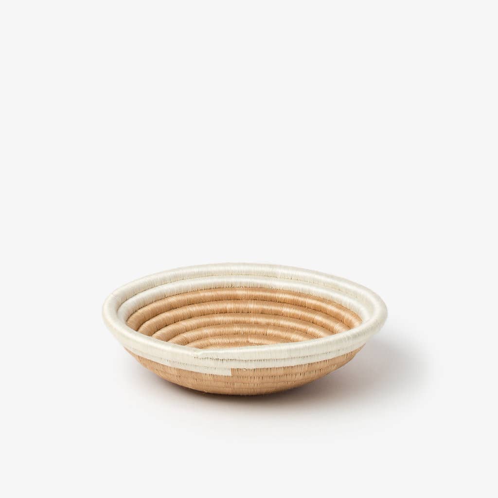 Aura Woven Bowls: Tea with Teal / Small
