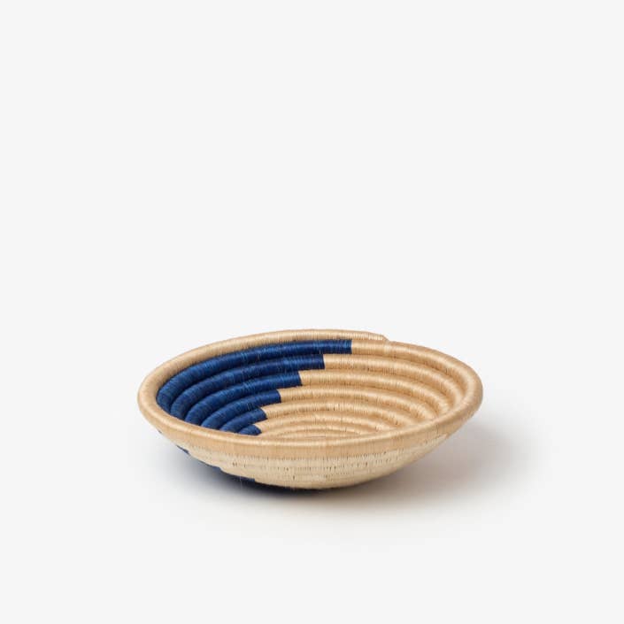 Zera Woven Bowls: Indigo & Tea / Medium