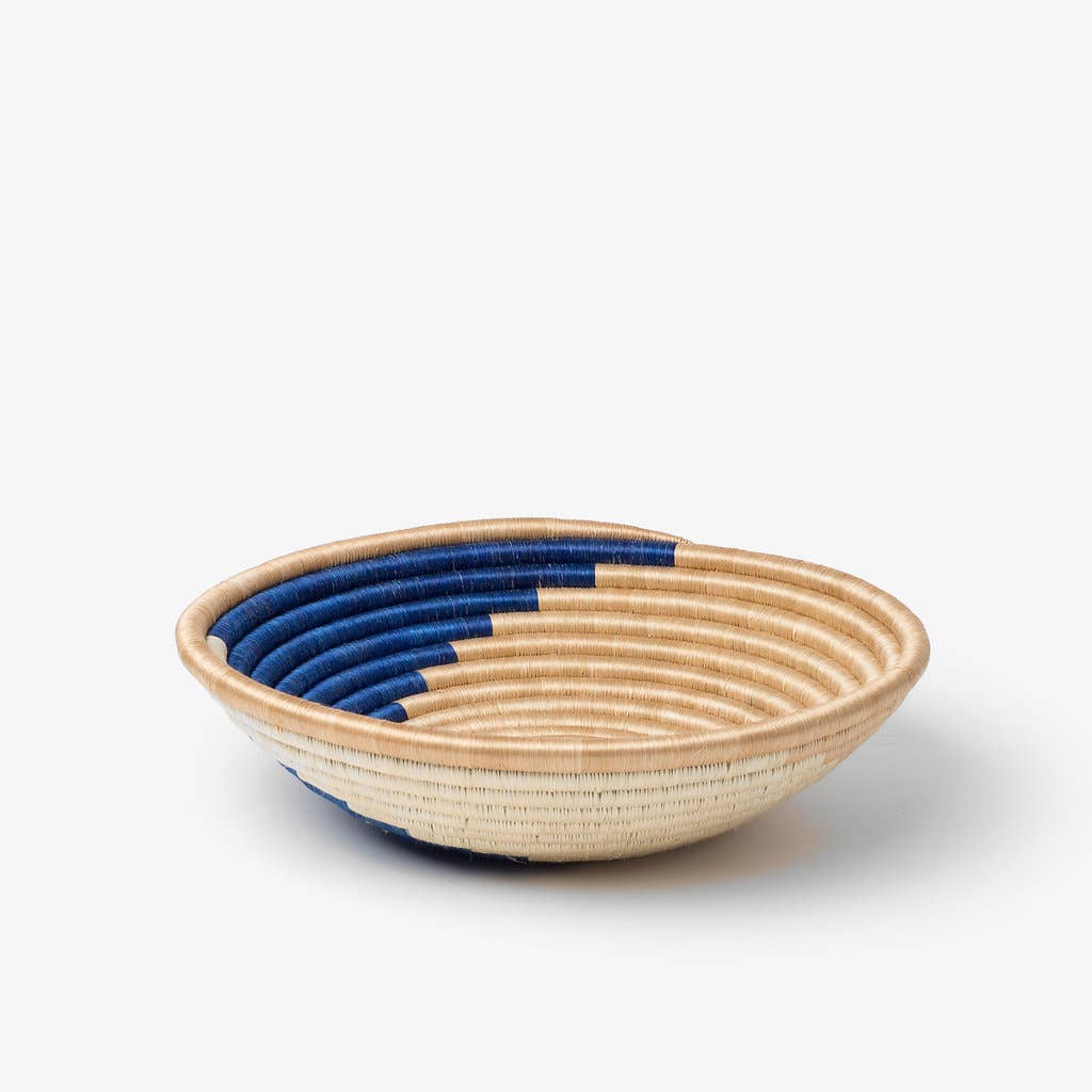 Zera Woven Bowls: Indigo & Tea / Medium